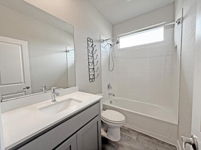 Building Photo - 1413 El Cerrito Ln