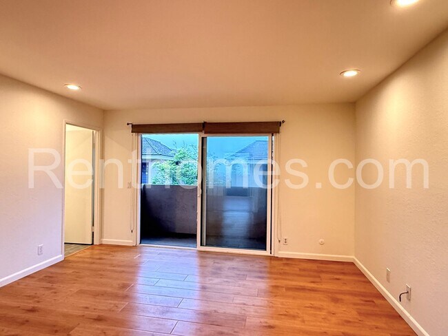 Building Photo - 3745 Balboa Terrace