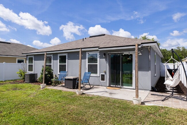 Building Photo - FOR RENT!!!!!