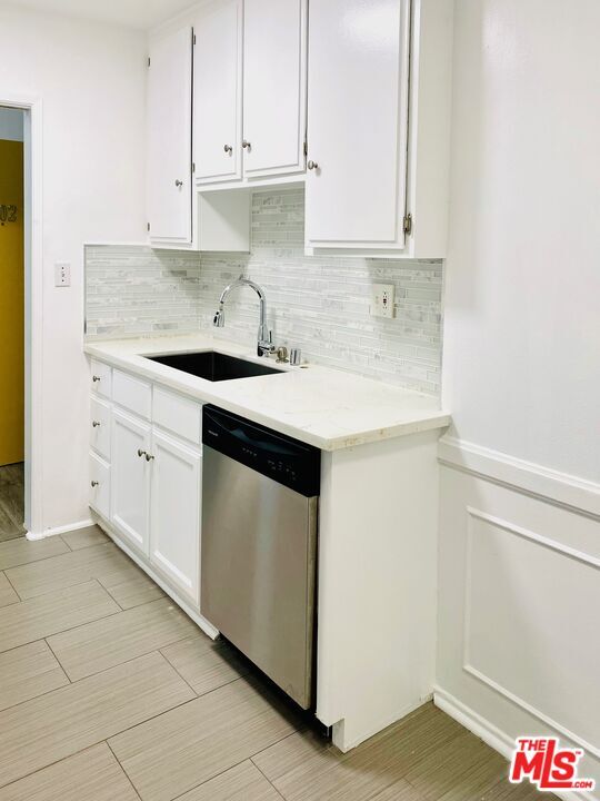 Building Photo - 1833 Normandie Ave