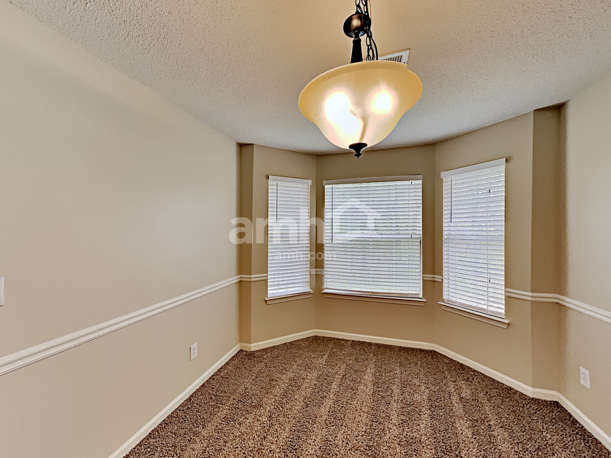 Building Photo - 104 Bellington Dr