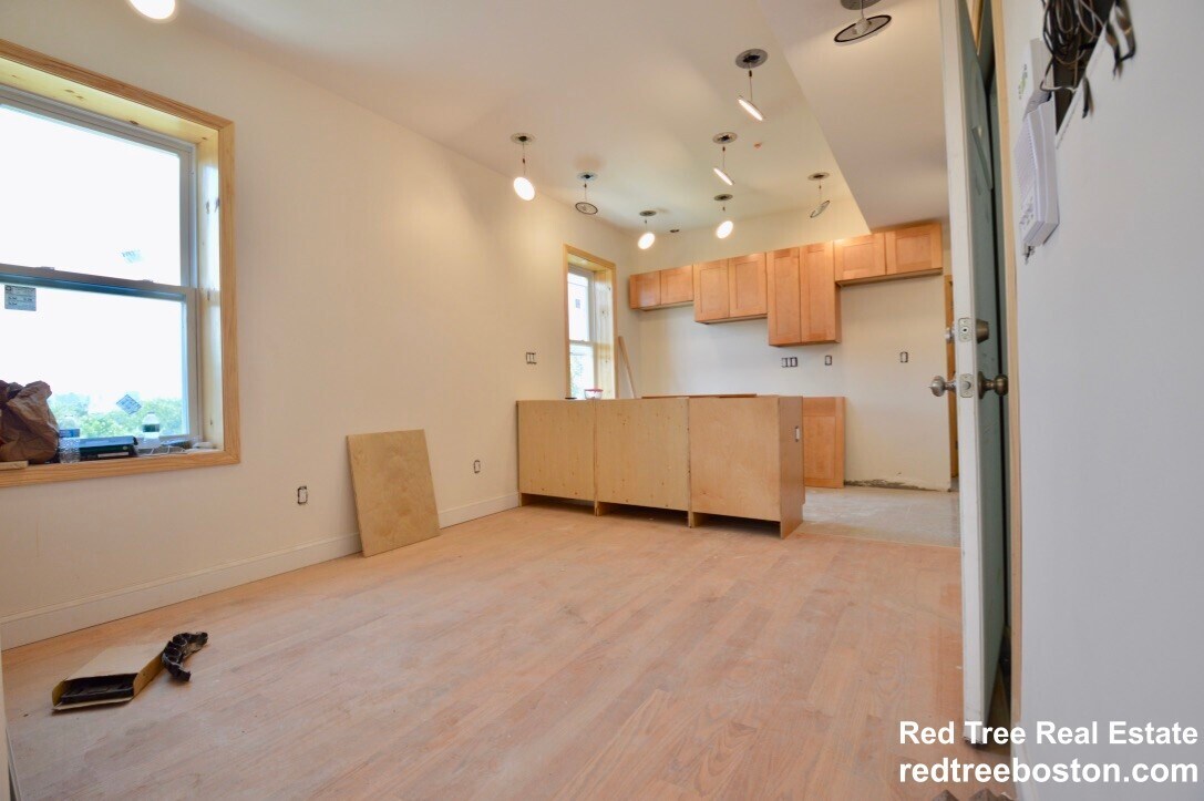 Building Photo - 20 Winthrop St