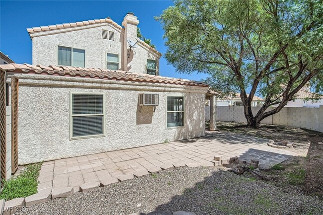 Building Photo - 7705 Wolf Creek Rd