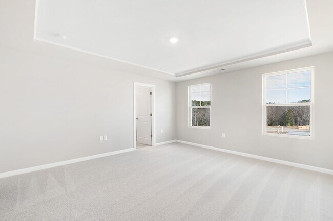 Building Photo - Move-In Ready 4-Bedroom Townhome in Rosedale!