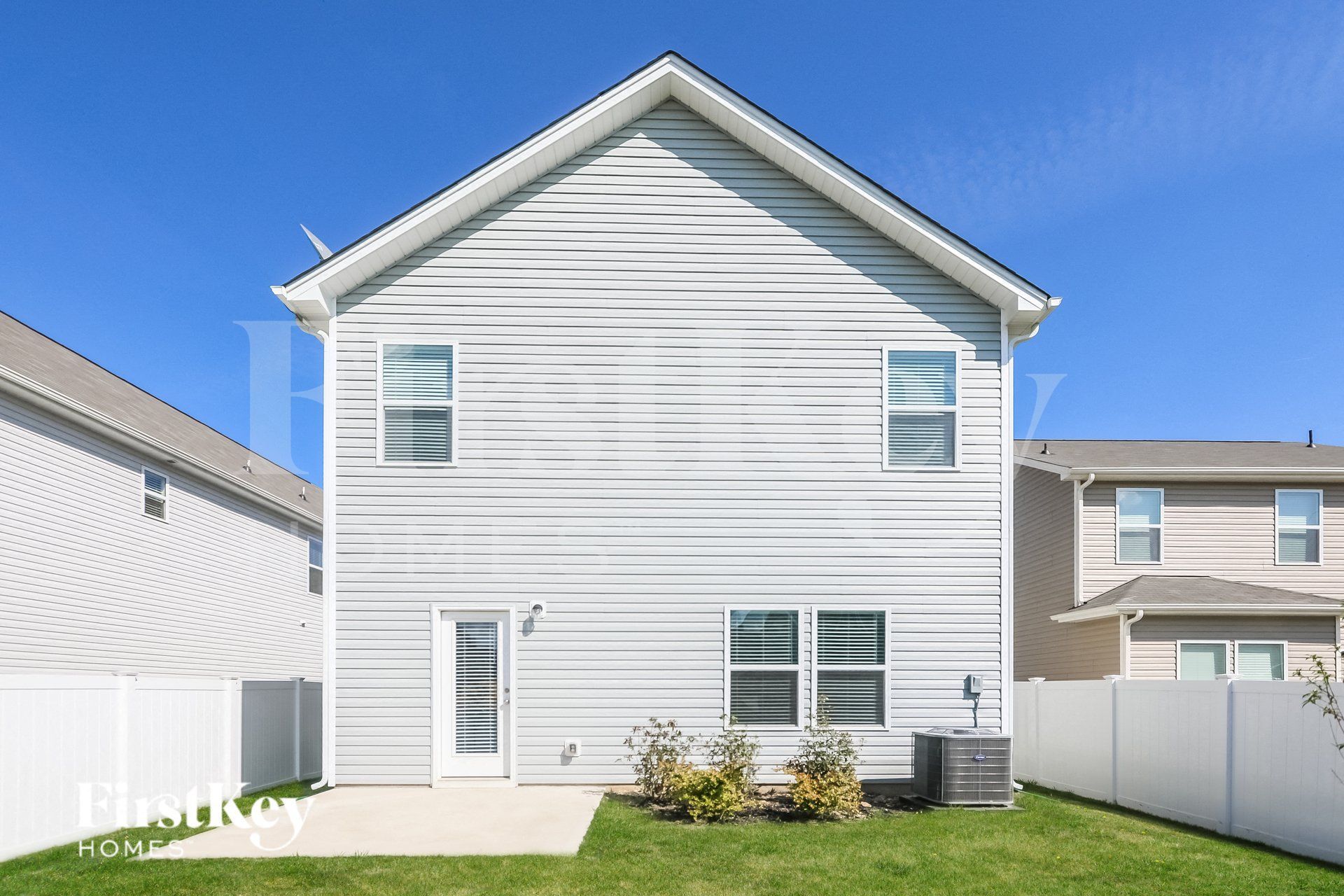 Building Photo - 12562 Garron Rd