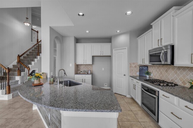 Building Photo - 20343 Towering Cypress Dr