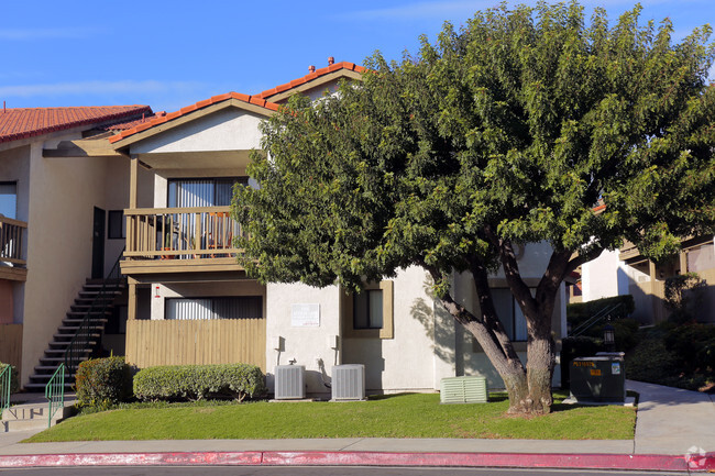 Building Photo - Sand Castle Apartments