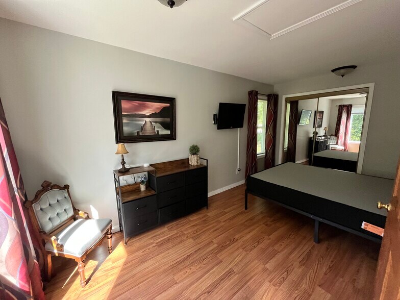 Building Photo - 2150 Frederick St