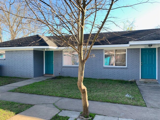 Primary Photo - 7523 Lockwood Dr