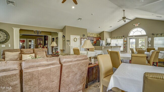 Building Photo - 1440 Hatterdale Farm Rd