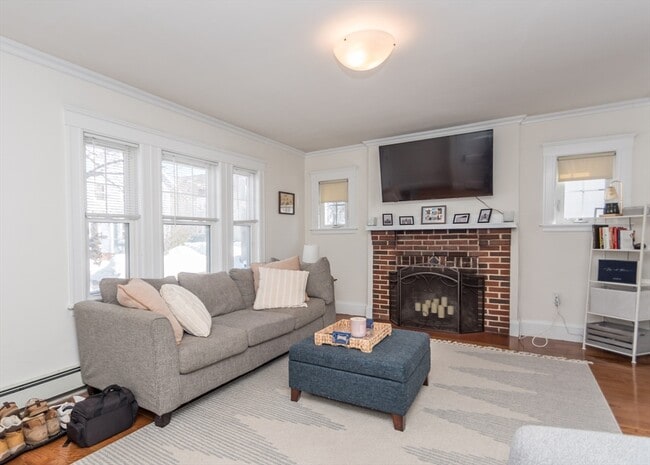 Building Photo - 1 Hilltop Rd