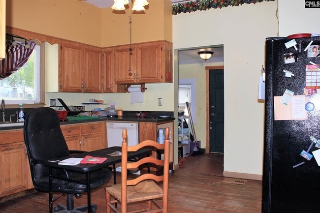 Building Photo - 116 Timmerman St