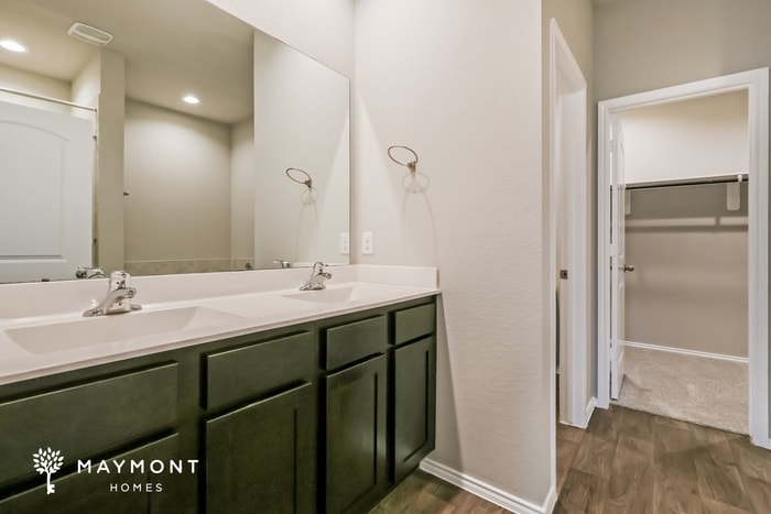 Building Photo - 15202 Dinnet Berm Dr