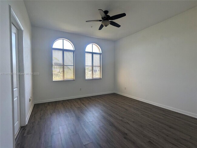 Building Photo - 2955 NW 126th Ave