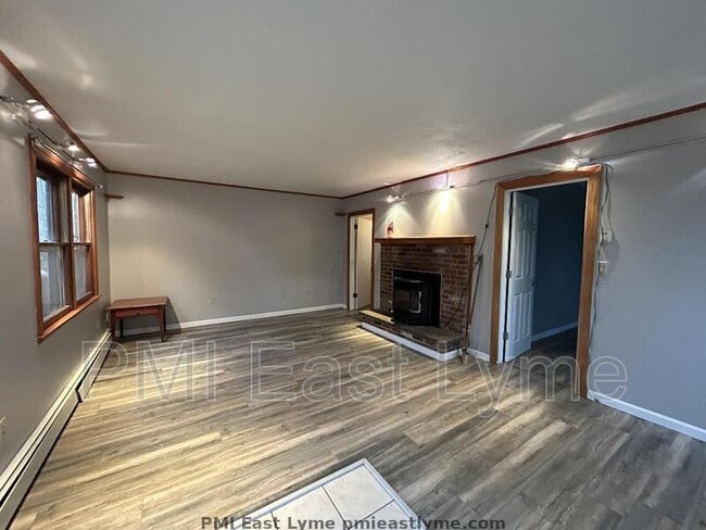 Building Photo - 270 Lambtown Rd