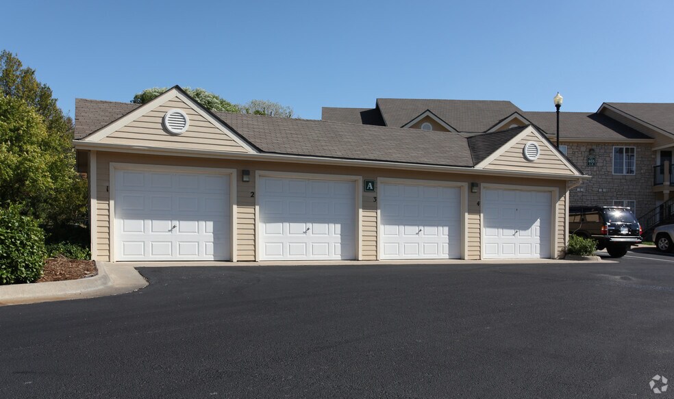 Andover Crossing Apartments 415 S Sunset Dr Andover KS 67002