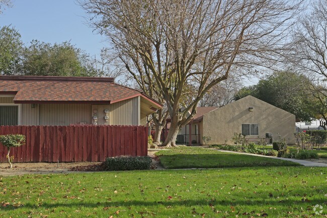 Building Photo - Macarthur Apartments