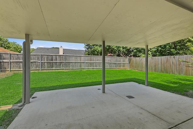 Building Photo - 7913 Pebblebrook Dr