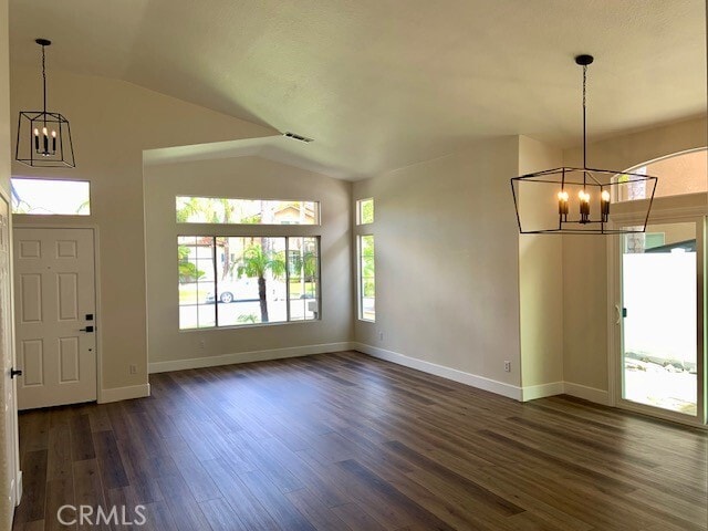 Building Photo - 558 Rembrandt Dr