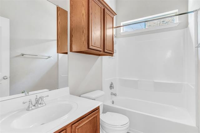 Building Photo - 3356 Woodberry Ln