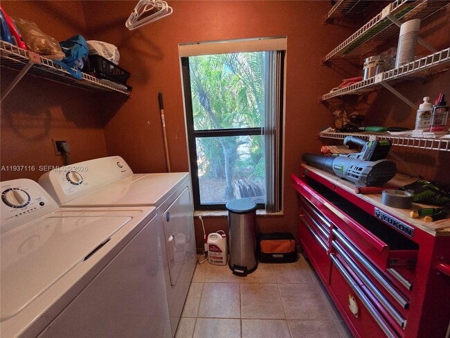 Building Photo - 8044 NW 41 Ct