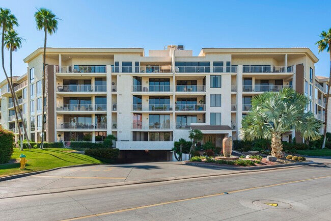 Building Photo - 910 Island Dr