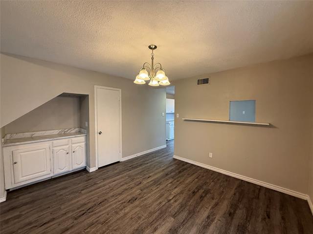 Building Photo - 831 Courtland Pl