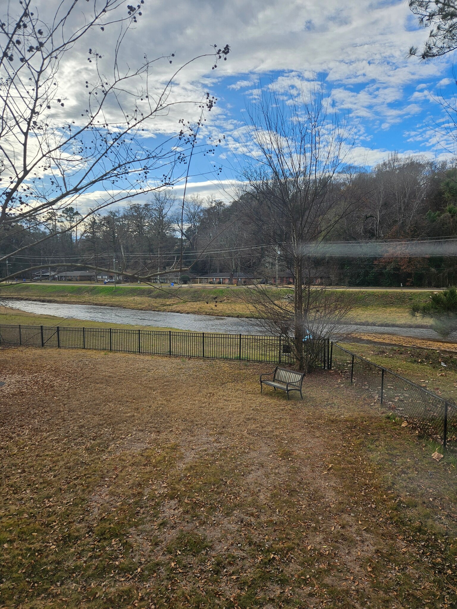 Building Photo - 136 1st St