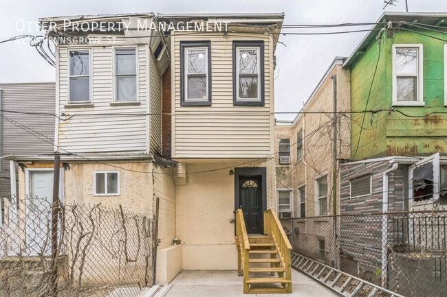 Building Photo - 4254 Pennsgrove St