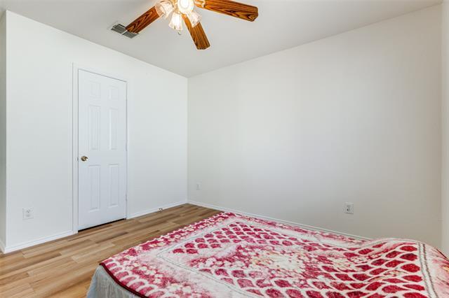 Building Photo - 1614 Pin Oak Trail
