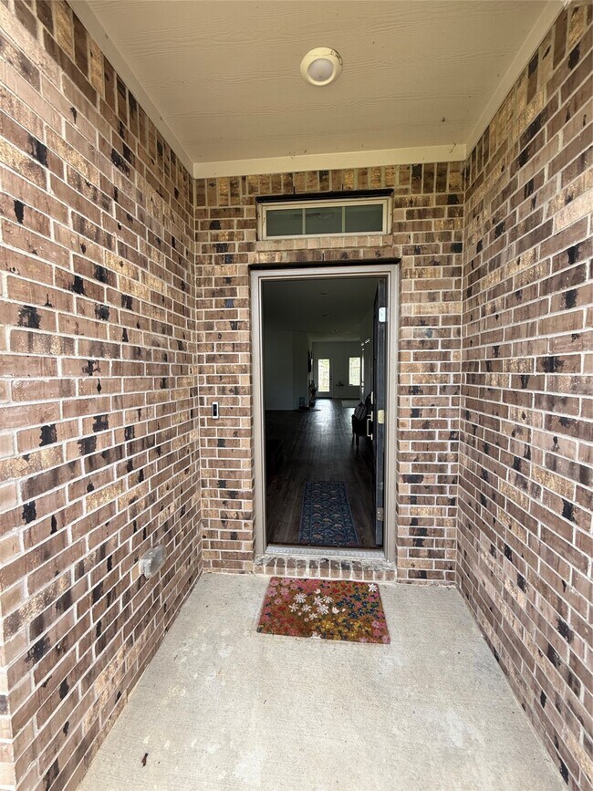 Building Photo - 2830 Paradise Rdg Wy