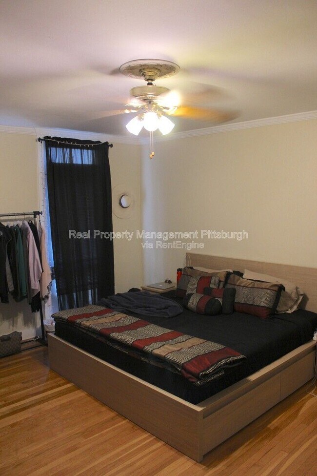 Building Photo - 203 Lehigh Ave