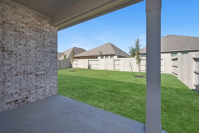 Building Photo - 2323 Hazel Berry St