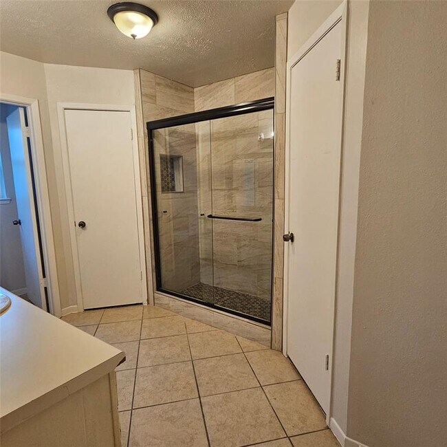 Building Photo - 23219 Briarcreek Blvd