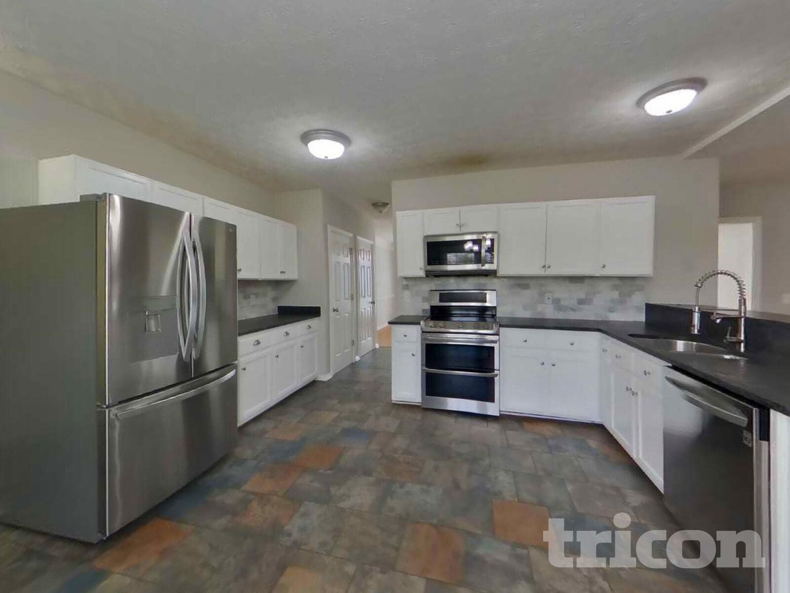 Building Photo - 107 Cross Creek Ln