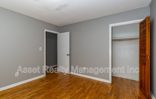 Building Photo - 630 Colonial Dr