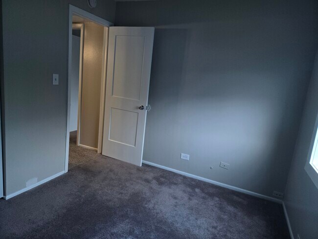 Building Photo - 748 Manteca Ct