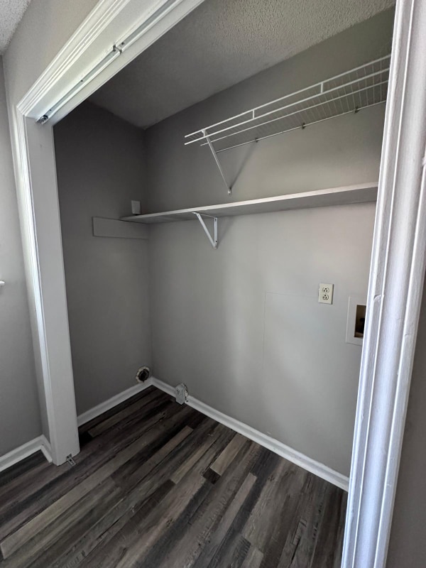 Building Photo - 1524 Richmond Rd