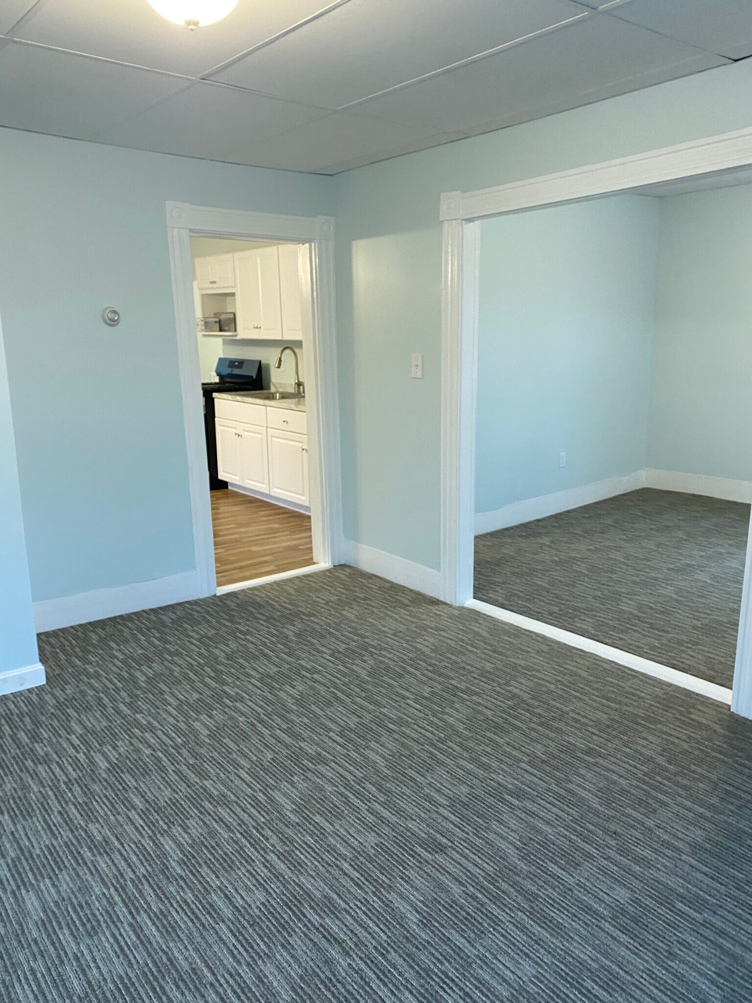 Living room - 114 Hampson St