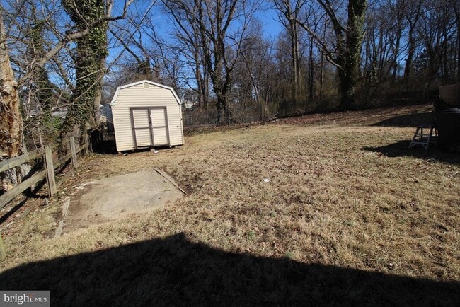Building Photo - 5522 Addison Rd