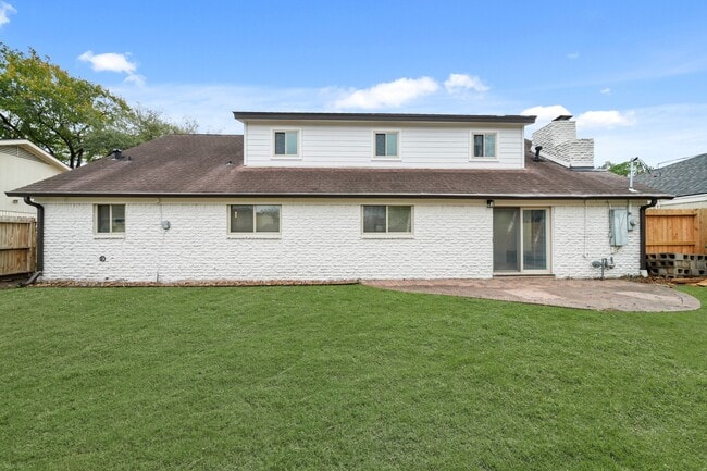 Building Photo - 6010 Rutherglenn Dr