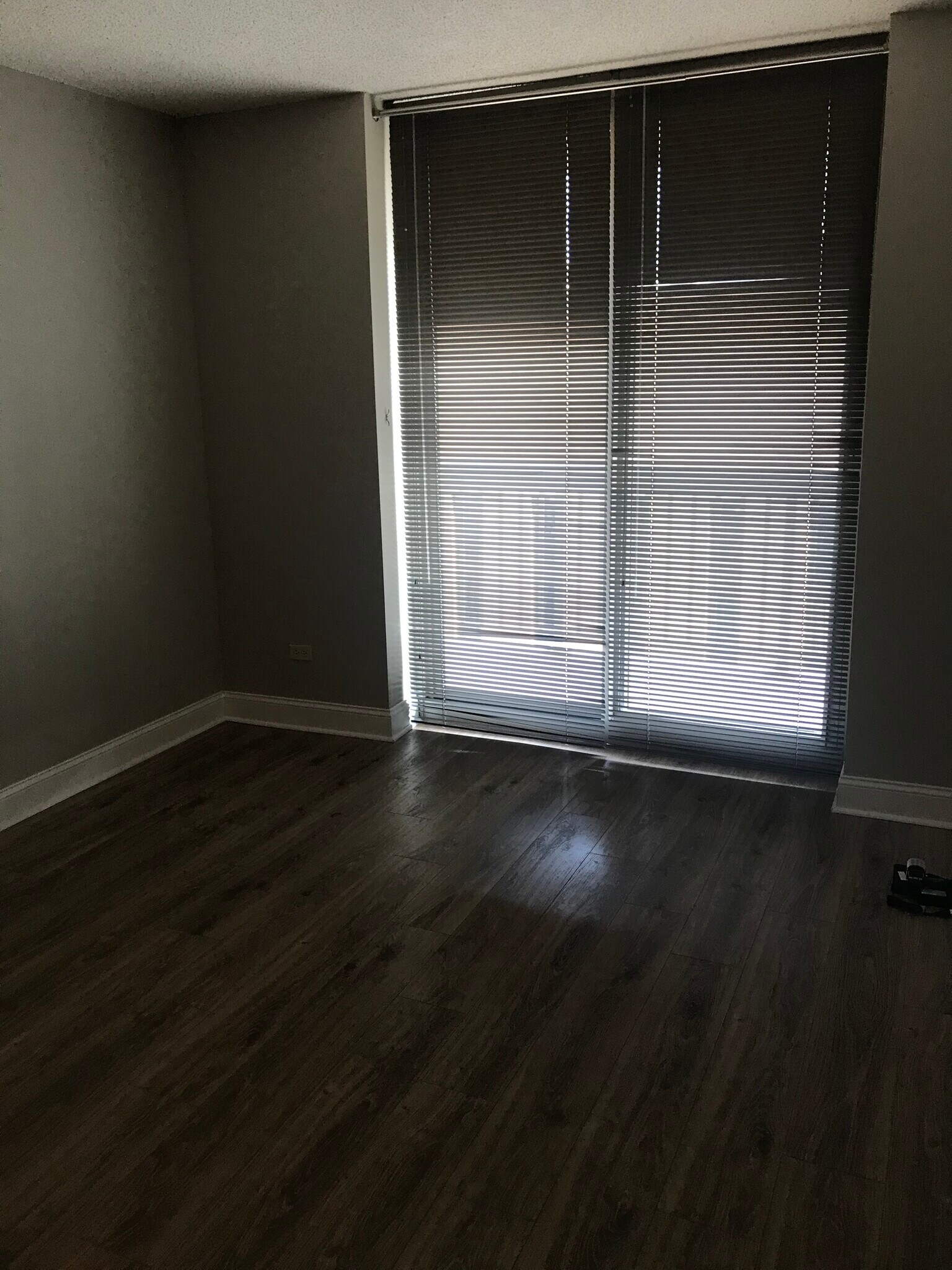 Bedroom - 222 N Columbus Dr