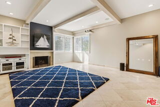 Building Photo - 30 Galleon St