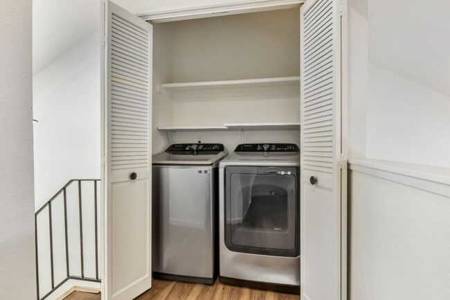 Building Photo - 35617 McCarty Common