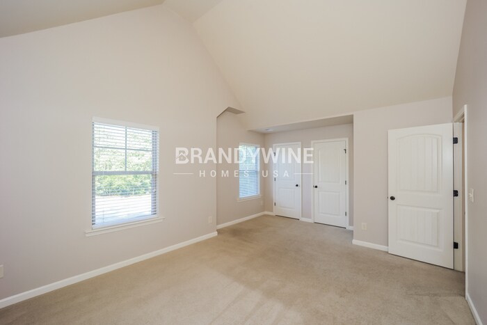 Building Photo - 106 Village Pl
