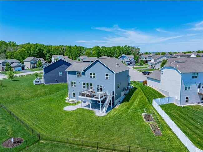Building Photo - 140X Ironwood Ct