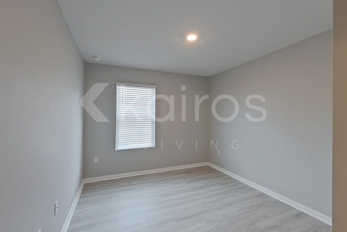 Building Photo - 4706 Malay Cir