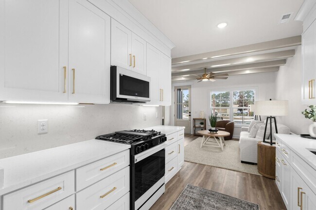 Building Photo - 113 ARBOR RIDGE CIR