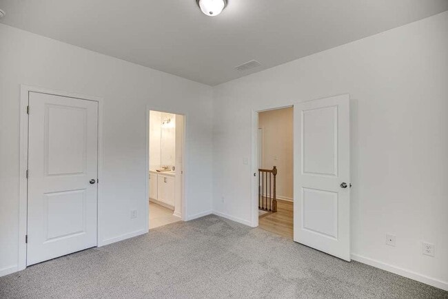 Building Photo - 230 Blue Dragon Dr