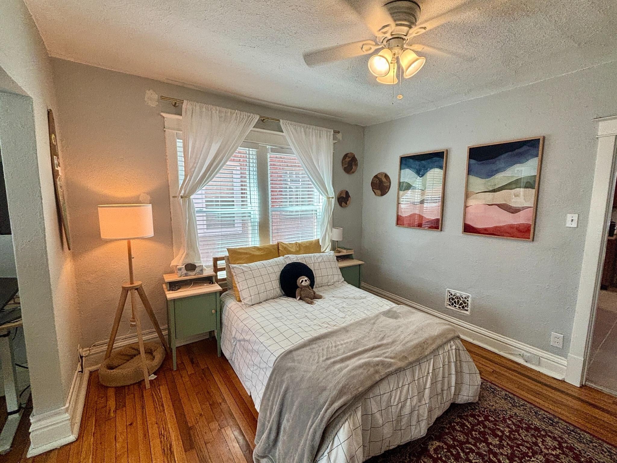 Building Photo - 5331 Bancroft Ave